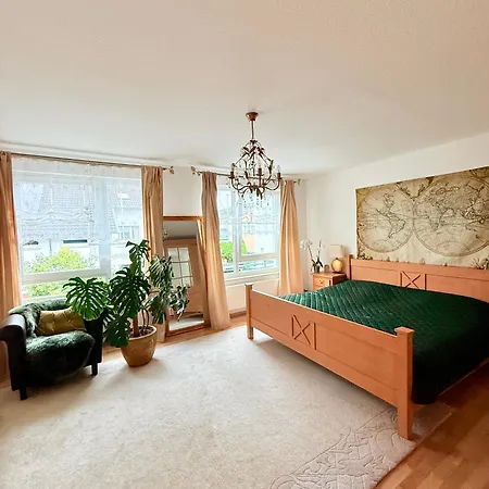 Ferienhaus Modern House With Garden, Free Parking & Messe Connection *